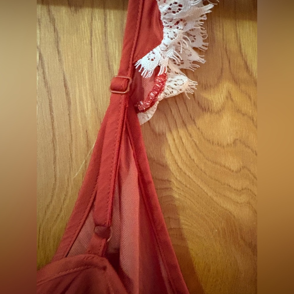 Free People Red Carnelian Camisole with Cream Ruffle Straps L - Picture 8 of 11